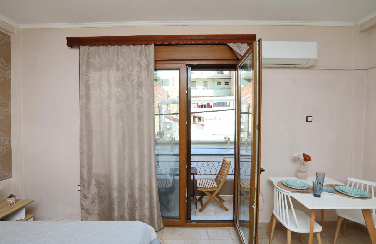 Niki'S Apartement Kavála Exterior photo